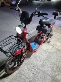 اخوتي الأعزاء دراجه شحن حجم ٢٠ كامله وعلى الشغل بس بدون بطاريات السعر ...