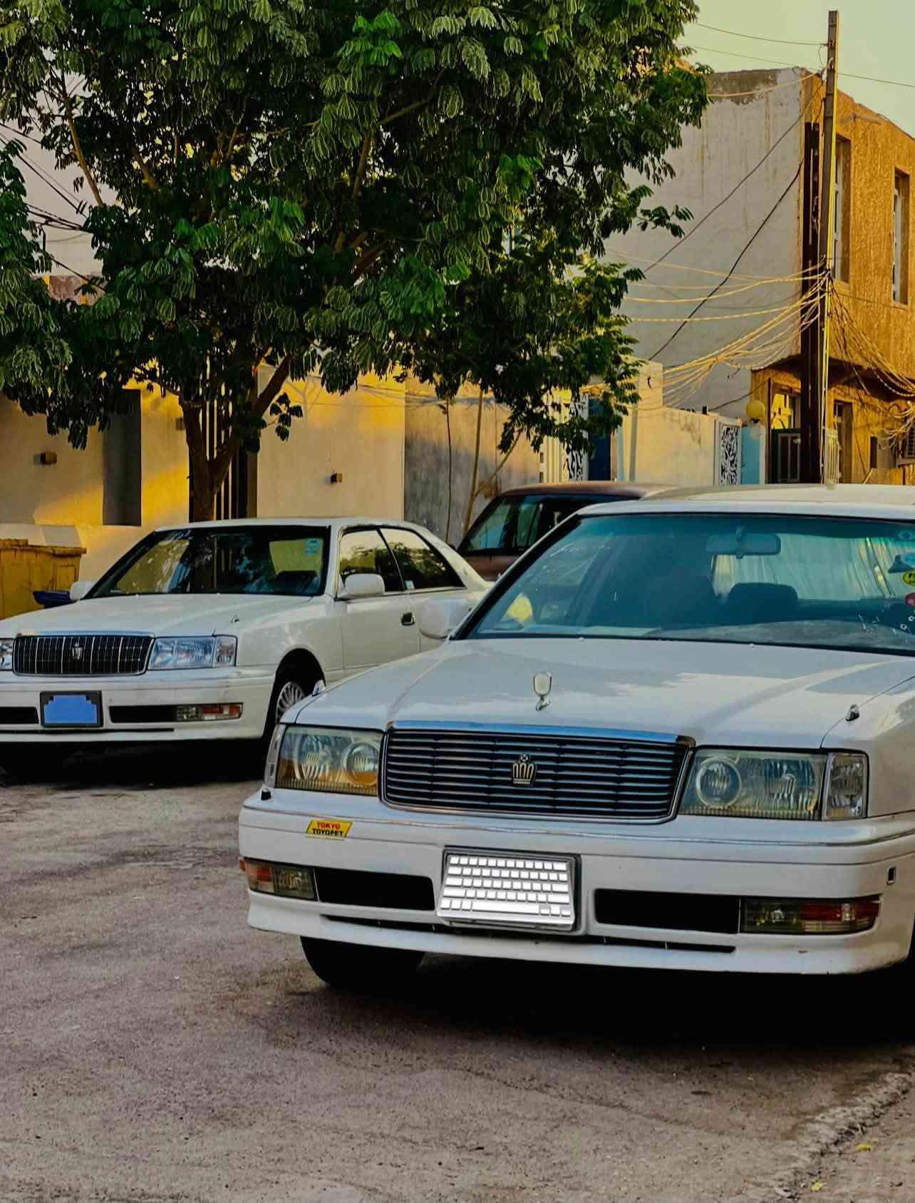 للبيع فقط 

النوع راس الثور فلات 

سنه الصنع -1999
لون ابيض صدفي 
شاصي 51
الرقم نجف نكليزي تحويل ثاني يوم 

مكينه 2500فيشه جديده
كير جديد
لايتات ابو عيون 
شباج ابو عيون
بكلايت كرستال
دليل امامي47كرستال
حداديه جديده
تخم تاير جديد
تخم ويل ليزري جديد
شاشه تاب
ساستم سماعات 
ضرر السياره (كص قماره وضربه بجنطه مو قويه فقط 
تحويره نجف فوك وجوه
مشط أباجي لكصير 
سياره حلوه ونضيفه
كهربائيات شغاله كله

سياره جديده وجاهزه وحلوه وحله من صوره وبل عافيه ع ياخذه 
_________________________
السعر79  وبيه مجال قليل كلش
العنوان نجف لأشرف 
 اتصل وخادم
***********
