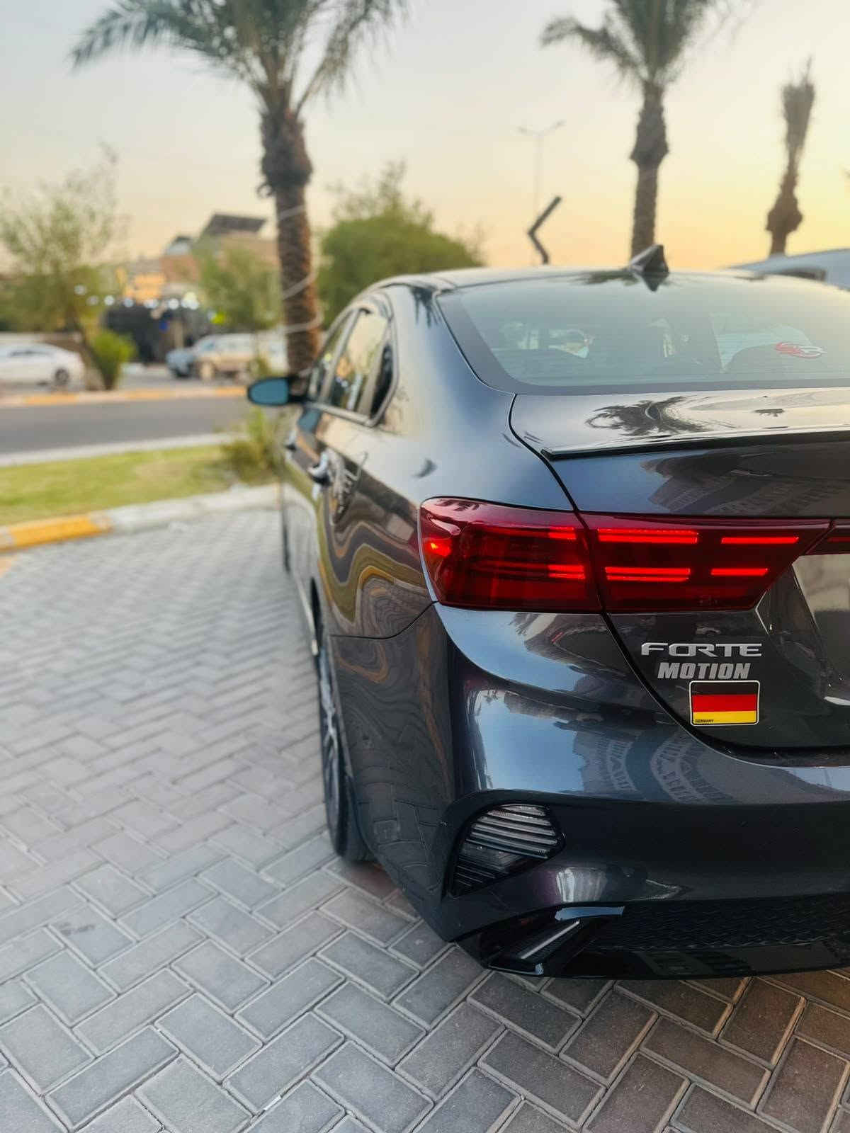 السلام عليكم فورتي مديل 2024 جيتي لاين ماشيه 190 مكان بغداد حي الجهاد  صور حادث منشوه سعر 143 ما متواجد على لفيس ***********
