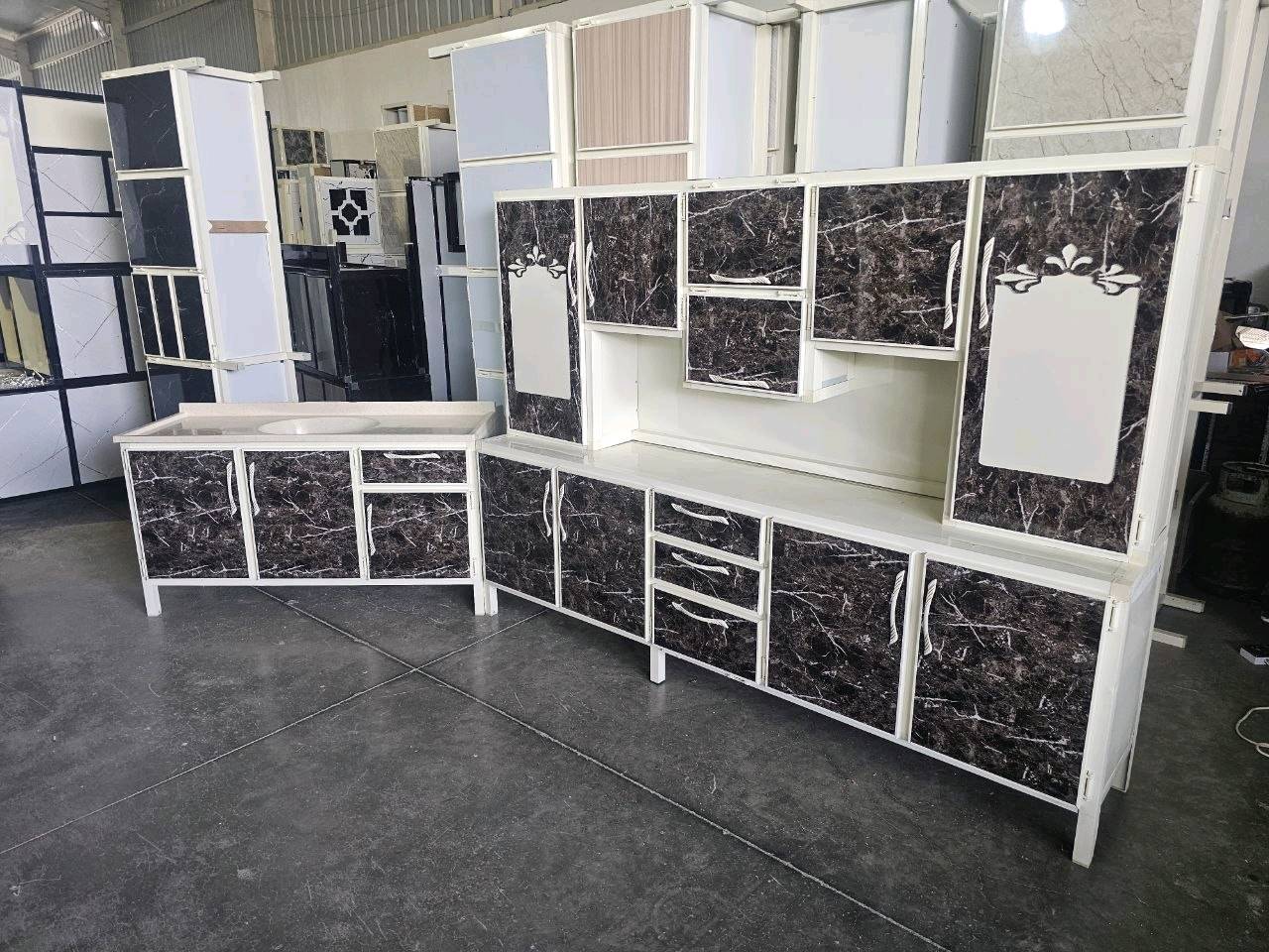 . لا تحتار 

ما عليك بس  احجز والطلب يوصل لباب بيتك
كاونتر ارضي وملحق مترين ونص    مع  سنك متر ونص   مرمر
 (المنيوم سوكي)

كاونتر مترين ونص ارضي وملحق مع سنك متر ونص
السعر 370/ الف

التوصيل

بغداد مركز واطراف 10

15//رمادي +فلوجه + كربلاء +بابل +الديوانيه +النجف

25// مركز واسط  
50//أطراف واسط

35//ديالى
35/ السماوه+  الناصريه+  العماره + البصره#بغداديات #كاونترات خشب #خشب #محافظات #mdf #مناسب #راقي #كربلاء #نجف #بصره #ناصريه