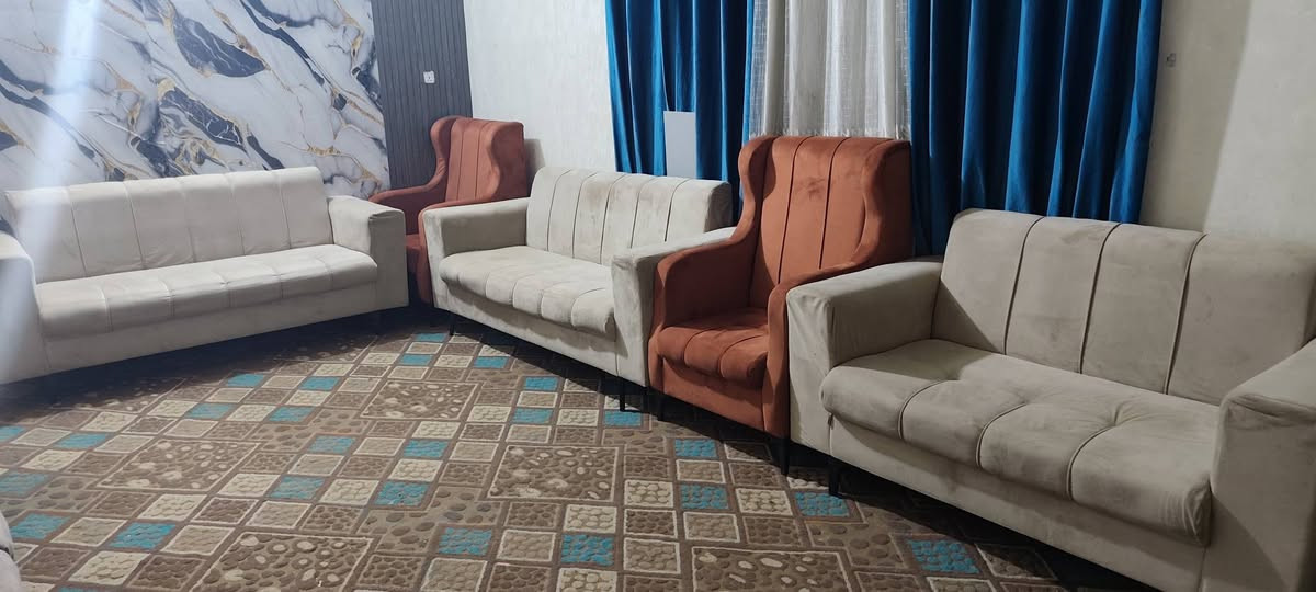 غراض بيت للبيع العنوان كربلاء  الشراي يتصل ***********
***********
