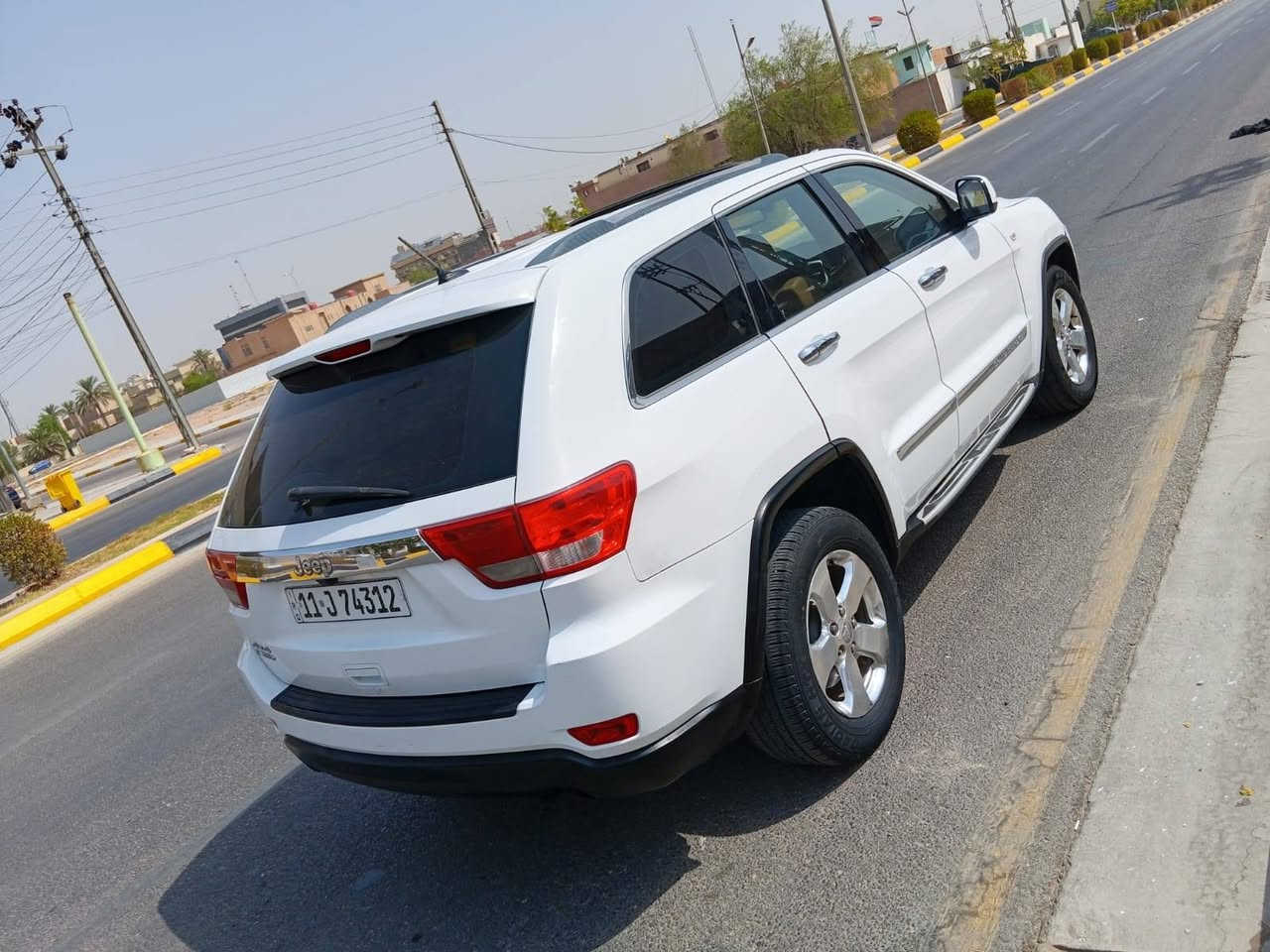 سلام عليكم سياره نوع جيب لاريدو موديل 2013خليجي فول مواصفات واحد عل واحد كفاله كير مكينه حداديه تخم تاير تبريد تدفىه تبريد ثلج شاير بل مري شاشه كامره حساسات تحكم ستيرن جهتين خمسه ويل كب 6سلندر كشاف زنون سستم سماعات سياره جديده معنه الكلمه كشنات كهرباىي جلد بيه قطعتين جيلاتين والباقي كفاله عامه الاخير العنوان كربلاء السعر 168وبيه مجال شي بسيط الهاتف ***********تحويل مباشر بيع فقط
