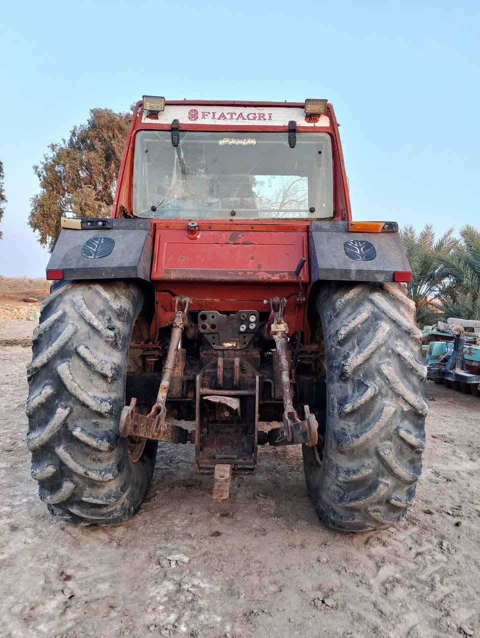 مكينه للبيع حجم 140 فول مواصفات فول عادي تكمه عريضه اكسن بارز دبل ويل ثكاله مكانه واسط الحسينيه الاستفسار اتصال برقم ***********
