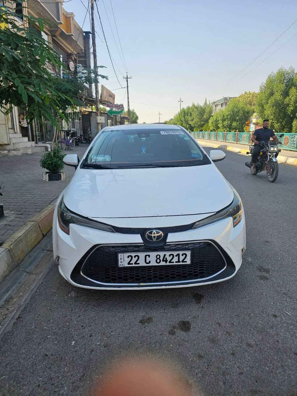 السلام عليكم
للبيع كورلا موديل ۲۰۲۲ LE محسن فوول مواصفات
محرك 1800 المرغوب
بصمة
فتحة
رادار جانبي
رادار امامي
ضررها جامع و بنید
جامرلغ مبدل بلاد والبونيد تجاري والثاني رش فقط
رقم اربیل تحويل مباشر
 السعر ١٤٢ بيه مجال
للإستفسار :  ***********
