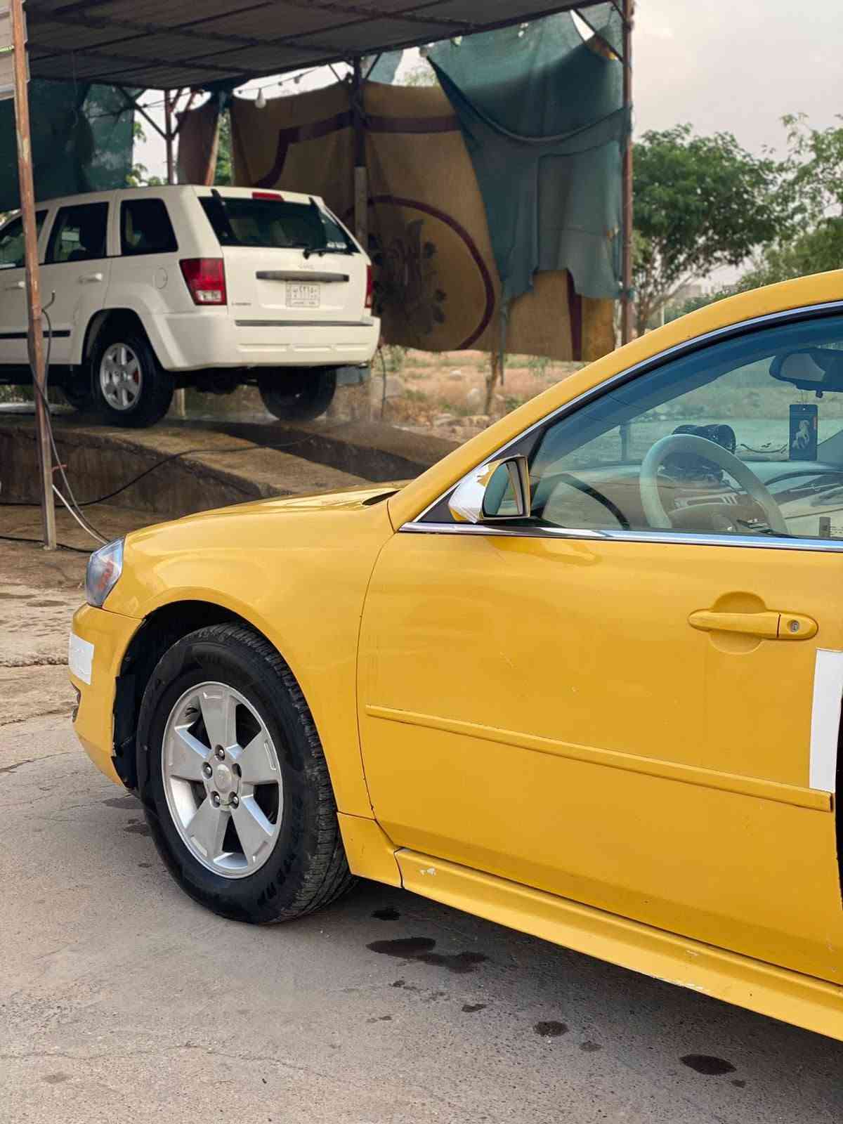 سلام عليكم شباب 
مرخصت الادمن 
امبالا 2008 
السياره كلين ماعده جاملغ امامي 
السياره تخم تاير جديد مكينه وكير صار شهرين شادهن والضفيره صار اسبوع شاده
صدر امامي خلفي الساره خير من الله 
رقم ديالى انكليزي بسمي 
السعر 50 وبيه مجال شي قليل
العنوان ديالى خانقين 
***********
