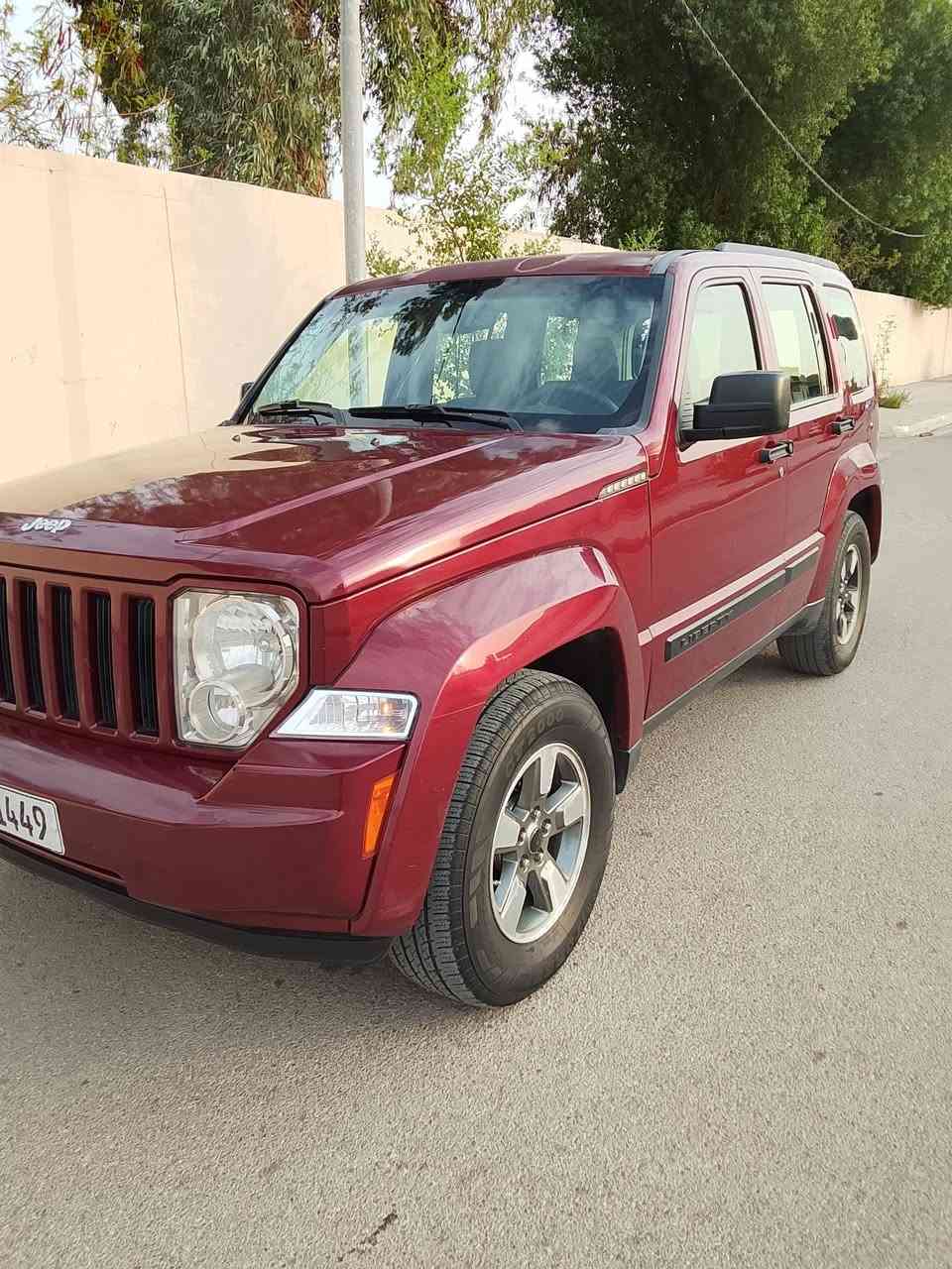 سلام عليكم جيب لبرتي 2008 ماشيه 172 ألف حقيقي كفاله عامة وجاهزة من كلشي بس البنيد صبغ أثر الجراد رقم بغداد انكليزي بسمي سنوية 31 شرط التحويل مكاني كوت مركز المدينه السعر 95 وبيها مجال للشراي الاستفسار ***********
