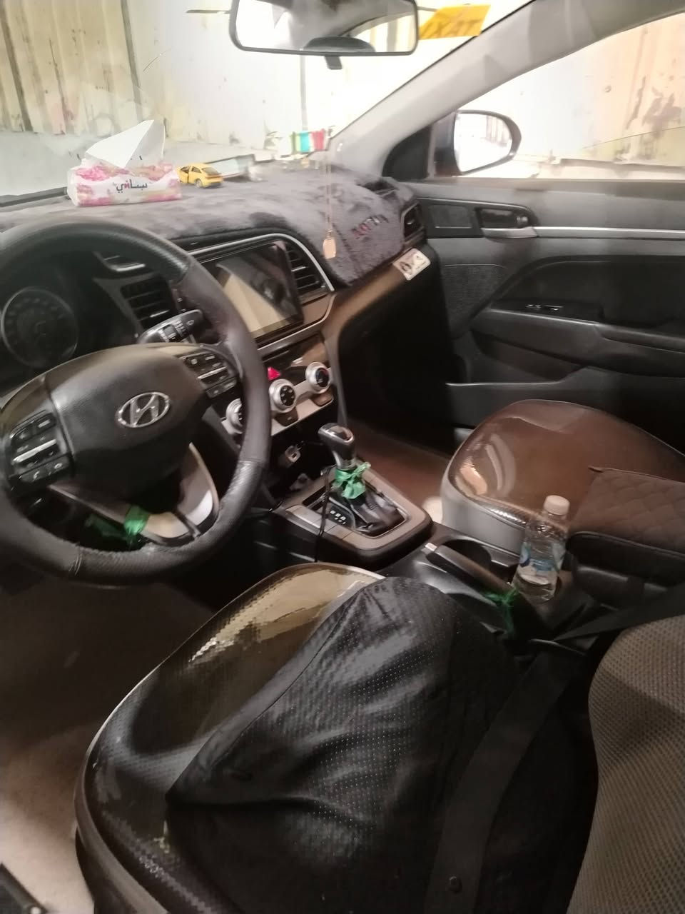 النترا موديل 2019
وارد كندي 
محرك 2000
حادث جاملغ يمنى  جهة عبري وحادث العراق جهة بابا خلفي 
تبريد ثلج 
صدر جديد 
دوشمه جديده 
رقم بغداد 
سياره بسمي تحويل ثاني اليوم 
كير اي تي 
كشن كهربائية
سكن بغداد 
السعر 118بيها مجال 

***********
