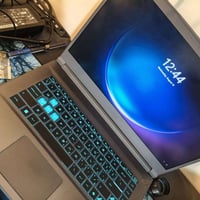 لابتوب msi نظيف وبحالة ممتازه للبيع بسعر 850 الف ومواصفات موضحه بالصور...