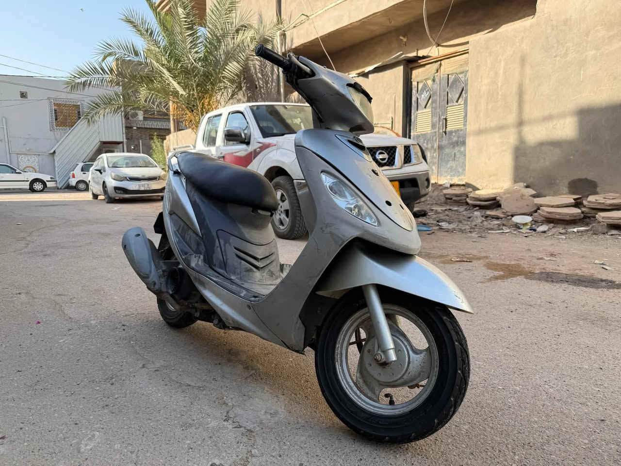 دراجه ماكس منغولي 
ختم واحد 
حاويه صاله أربع تشهر نازله 
مكفوله من شاصي.ومحرك 
كهربائيات ماكو اي خلل 
ما عده الدبل الأمامي ومنزل من سعر 
مو شراي لا تعامل 
قفل ٧٥٠ ألف 
ما متواجد بالفيس 
رقم فقط 
***********
