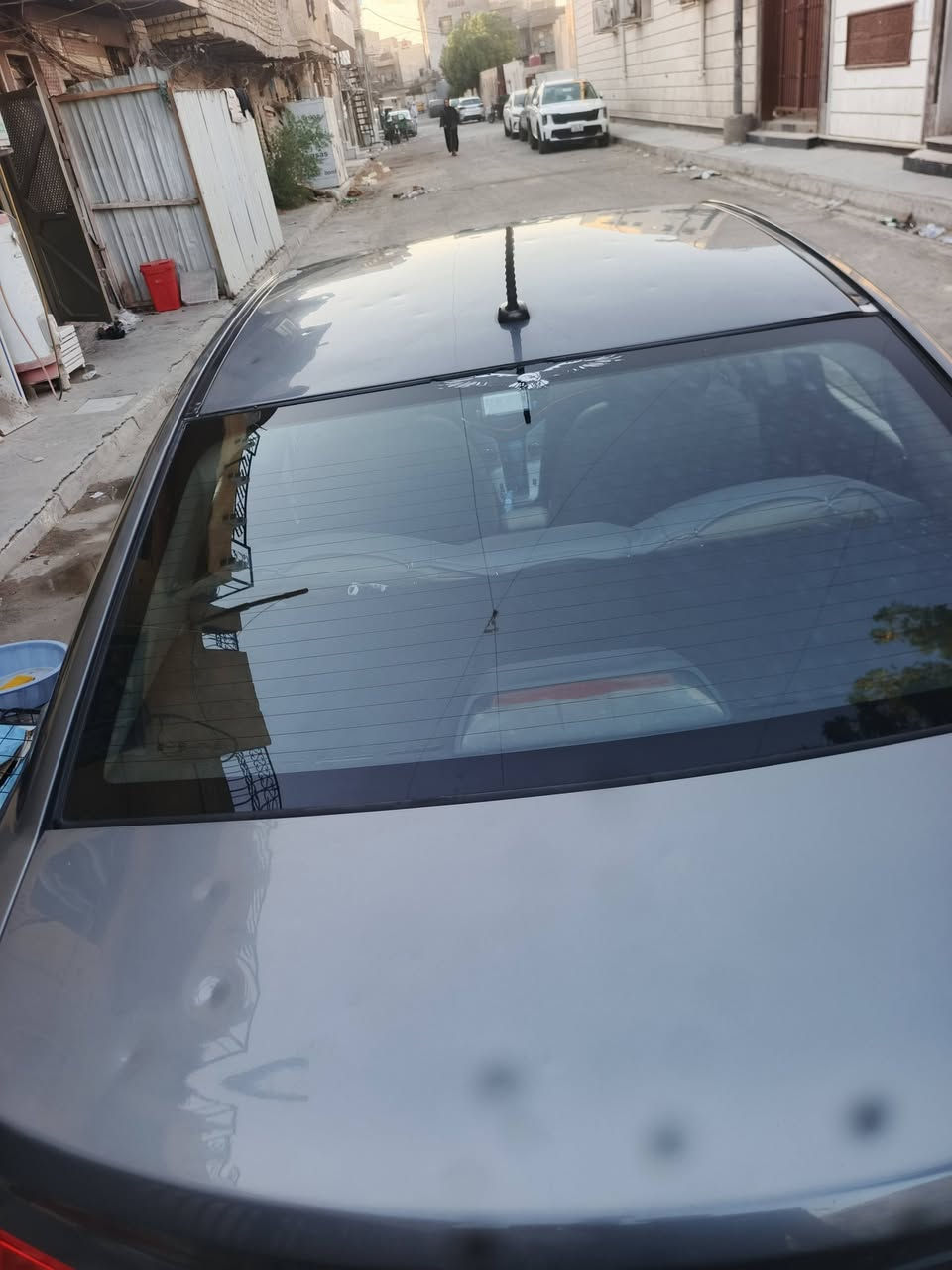 بيع او مراوس شوفرليت كروز مديل 2017 محرك1800 عليها ادامه كامله بلكات نوزلات صدر جديد تبريد جديد كير محرك مكفولات دوشمه جديده شاشه حديثه بيها حالوب قليل موضح بالصوره و3 قطع صبغ السعر 77 وبيها مجال بغداد شارع حيفا ***********
