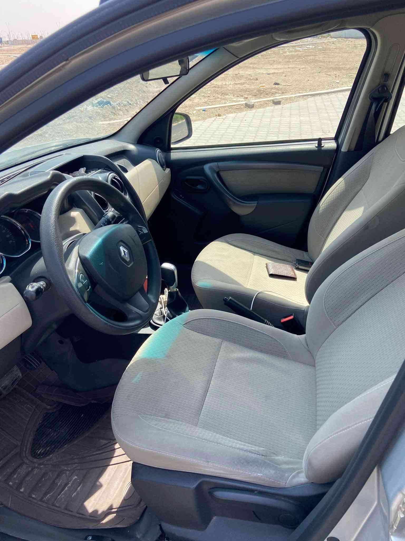 رينو داستر 2018
مكينة 2000 گير ميكانيكي مكفولات 
مكفولة من الحادث والصبغ عدا طخات بسيطة موضحة بالصور والسونار المرفق 
ماشية 94,000 km 
سنوية مجددة وبأسمي 
السعر 90 وبيها مجال قليل 
السيارة كلش نظيفة واعتمادية 
*********** 
تواصل واتساب او اتصال 
مكاني البصرة

