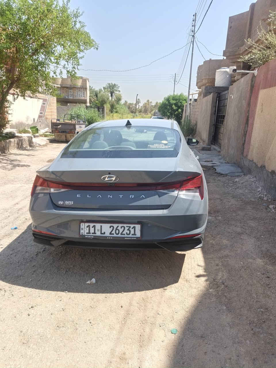 النترا موديل 2023 
مكينة ٢٠٠٠ دوش
بصمة وفيها مواصفات أخرى 
رقم بغداد باسمي 
ماشية ٤٤
مكان بابل المسيب 
السعر ١٥٠ وفيها مجال 
***********
