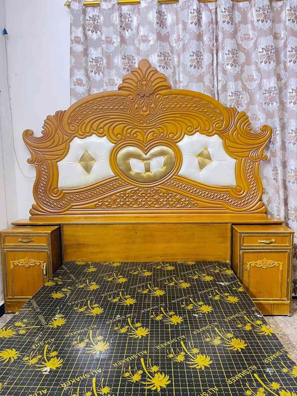 غرفه نوم مستعمله قليل السعر ٧٥٠ للاستفسار ***********
