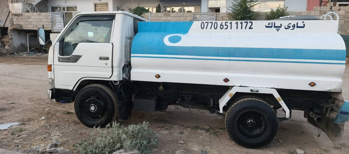 توێتا دانیا بۆفرۆشتن مۆدیل ۱۹۹٨ مەکینە ۱٦بیە ئارم پلاستیک هەولێر   پێش لەویە  گێر مەکینە ئەکسل بەشەرت  شەش تایی لۆکە بێ مەسرەفە جام کارەبا ئاوێنە کارەبا کامل گیانی مەزبوت سۆندەو مۆلیدەی لەگەڵە کامل جائیز 
لەسلێمانیم 
ژ،م *********** السليمانية, العراق
