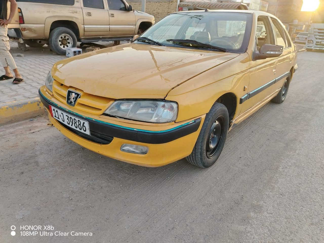 بيجو باص موديل 15
رقم بغداد سياره حلوه كشر مكينه ناعمه كير مكينه مكفولات سياره جاهزه تخم تيرات مصفره هيئة وغرمات تحويل ثاني يوم السعر 35وبيه مجال 
الرقم ***********
