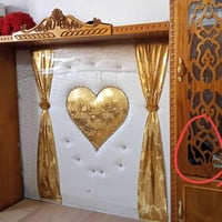 غرفة نوم • نظيفة • ٥ ابواب