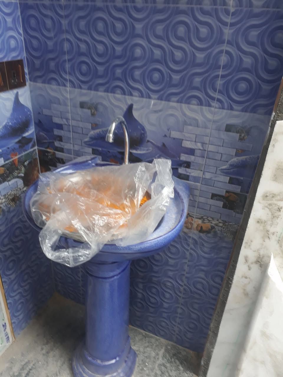 مرحله التشطيب النهائيه تسليم مفتاح الحمامات  والمغاسل العراق محافظة بابل الأثرية متعهد لبناء البيوت ابو سمير للبناء والترميم
