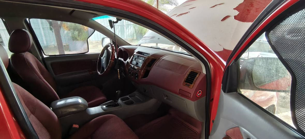 هايلوكس • بغداد • تاجي