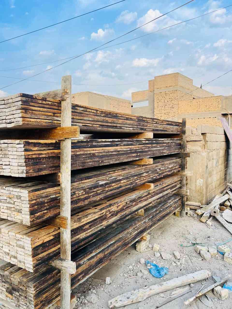 قالب لبيع انج تارس روسي ٢٥ يدك ٣٠٠ متر السعر مناسب ***********
