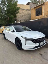 بيستون b70  فول مواصفات جديدة موديل 2023 رقمها بغداد ومكاني بغداد كفال...