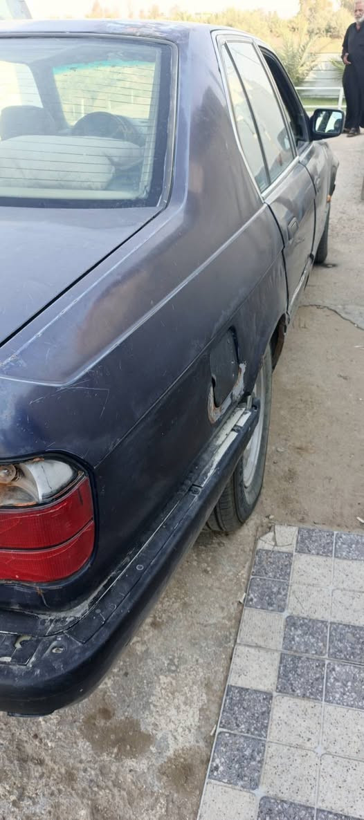 بي إم ٧٣٥ رقم صلاح الدين باسمي نكليزي موديل ١٩٩٢ مكينه مفتوحةالسعر ٣٥ وبيها مجال العنوان الديوانية قرب جسر النجف
موبايل ***********
