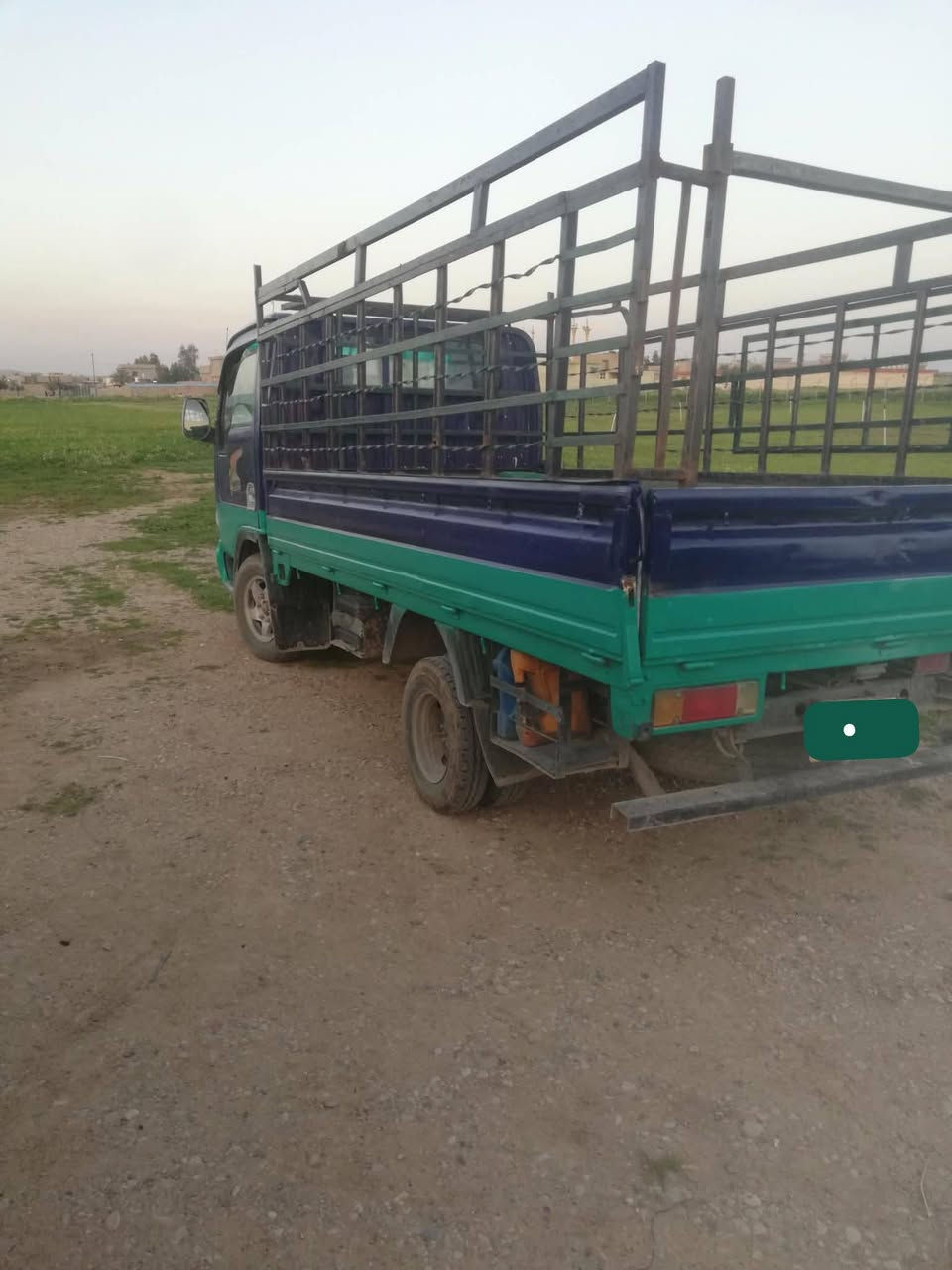 كيا سامسوك رقم بغداد. مكينه بي صرف. كير اكسن شاصي شرط. السعر30بي مجال بسيط 
رقم الاتصال ‏‪***********‬‏ 
‏‪***********‬‏
