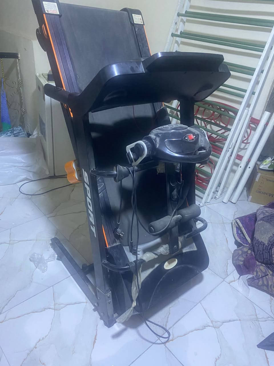جهاز جري العملاق الجبلي استخدام قليل السعر ٢٥٠ الف

*********** لتواصل
العنوان بغداد العبيدي
