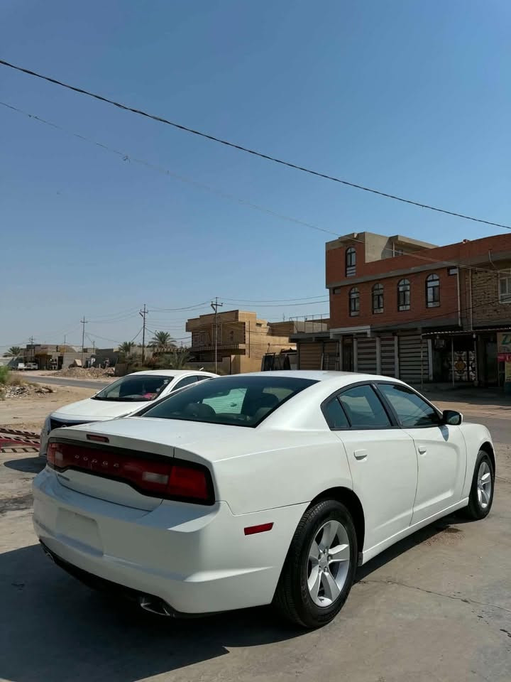 ٢٠١٤ خليجي رقم اربيل قديم بدون تحويل ابيع هل موجود مصبوغه حزام مكانه بابل رقم اربيل قديم جاهزه من كل شي السعر ٦٠ ورقه وبيه مجال للاتصال ***********
