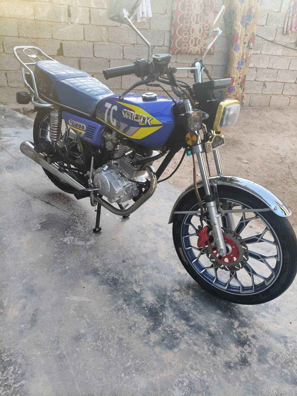 سلام عليكم للبيع دراجه موديل 2024
محرك 200cc 
السعر 725 
للاستفسار ***********

