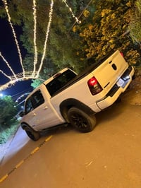 رام 1500 • V8 ٥٧٠٠ • ٢٠٢٠