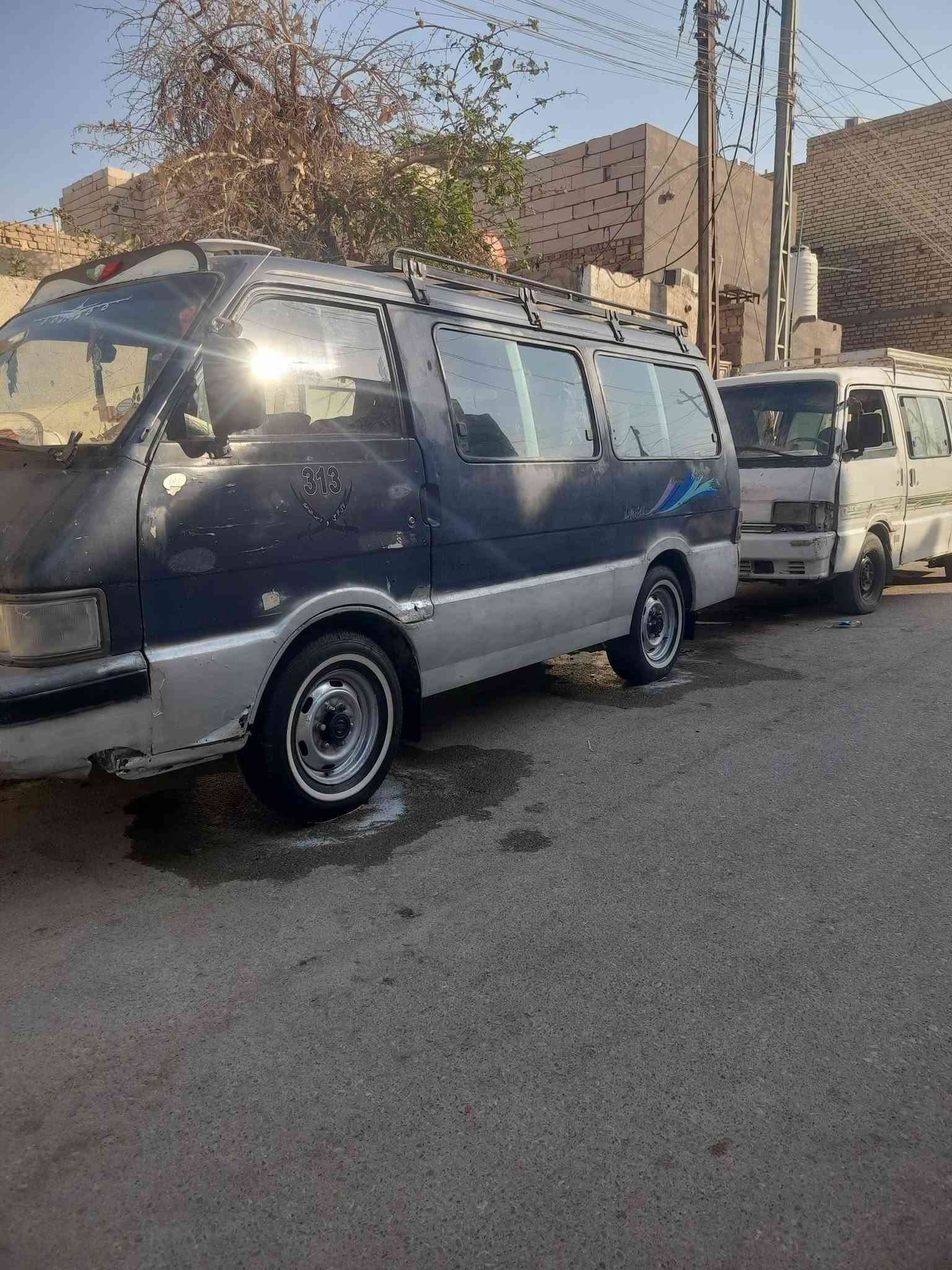 سلام عليكم كيه بسته البيع جاهره
سيارة حلوه نضيفه كبل لشارع تريد تحويل تريد وكالة رقم الماني سيارة ستيل صفاحه بس بيه طكات سعر 33 وبيه مجال اتصل على ***********
