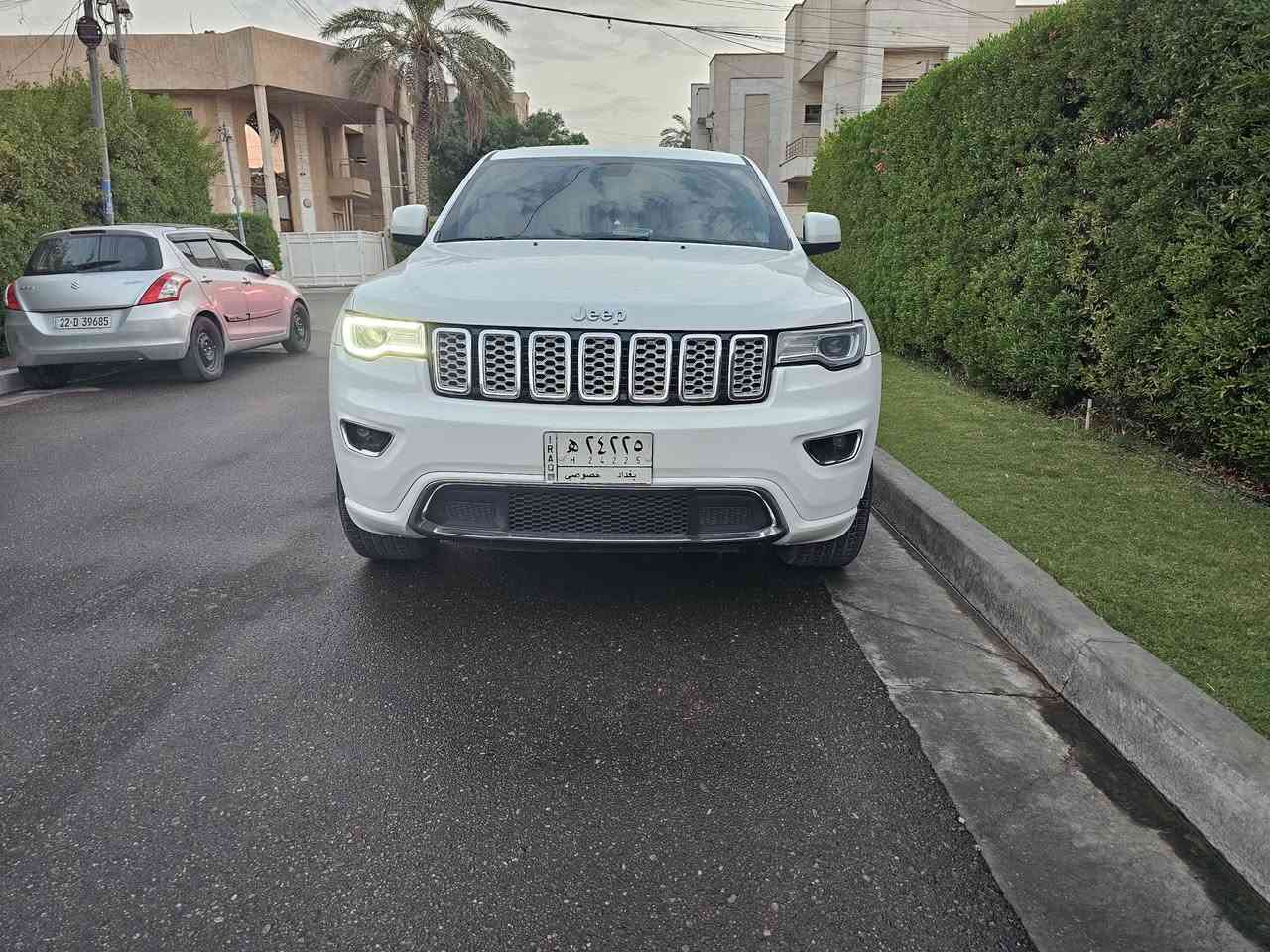 ***********جديده جدااً
جيب لاريدو 2017 امريكي صبغ جاملغ امامي سونار موجود 
بانزين عادي بشرط بدون ادوانز  
مواصفات عاديه 
شاشه وكامره
تبريد قطعتين
فول تحكمات سترين 
ماشيه  تقريبا  ٧٠ ميل 
شفتات
حساسات خلفيه
رادار  خلفي  
كير ومحرك نضيفات
لد امامي خلفي
غرفتها جديده
تخم تاير جديد
صدرها جديد امامي خلفي 
مابيها نقص سياره جاهزه 
تحويل ثاني يوم
العنوان الاعظميه
السعر  ١٨٤  ورقه@
اتصال فقط مكلف بالنشر واتس اب 
***********
