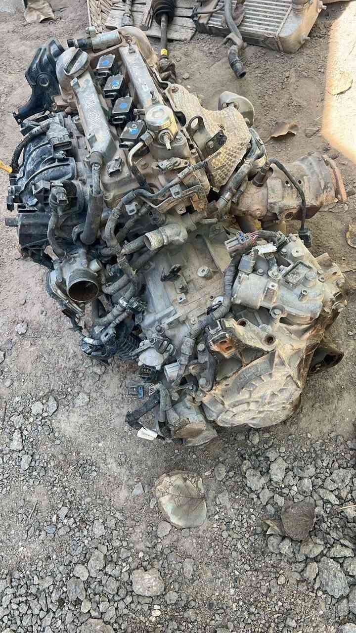 للبيع محرك + كير كامل هيونداي كيا 2400cc
المواصفات:
- المحرك: G4KE ثيتا 2 سعة 2400cc 4 سلندر
- الكود: 22410 2G610
- الكير: اوتوماتيك 6 نمر كامل لازك ويه المحرك  
- الحالة: مستعمل مفكوك
- الملحقات: دكشن بارد + كوايل اصلية زرقاء + جكشن + داينمو + كمبريسر

ملاحظة: المحرك بيه خيط بخار خفيف. الباقي كله تمام والكير نضيف.
السعر: 12 ورقة وقابل للتفاوض بالمعقول
المكان: كربلاء
للتواصل: ***********

البيع فقط ويفضل الفحص قبل الشراء.

