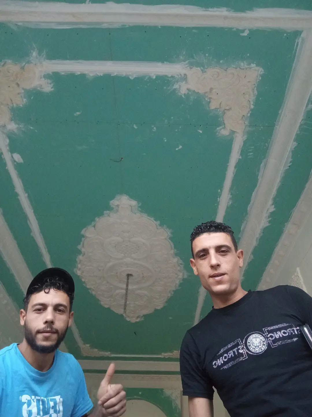 كادر ابو عمر لجميع انواع الجبس بورد وديكورات  واتساب ***********
