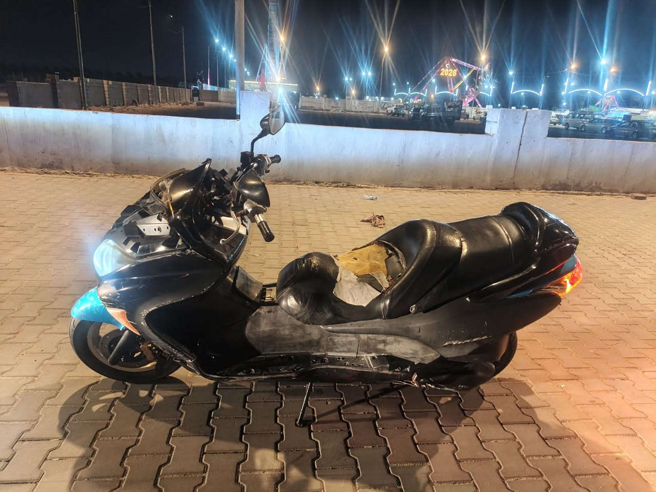 دي سلام عليكم شباب فورزه 08 دراجه كامله بس بريكات مابيه دراجه نكره سلف شغاله بي وقت بس متروكه بكاني بغداد حسينيه راشديه ***********
