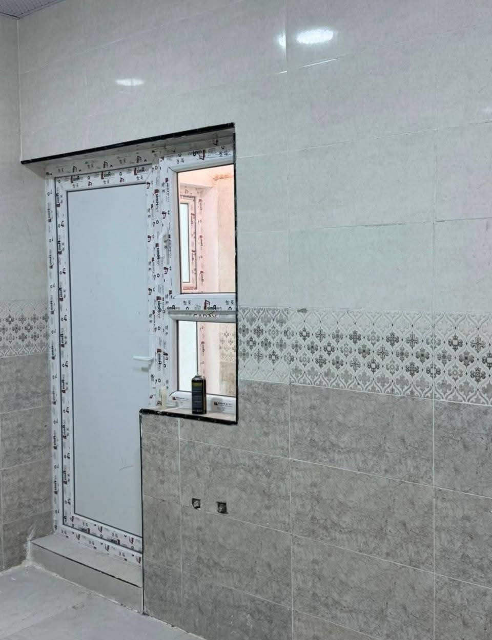 للبيع🏠 بيت جديد 100متر بسعر مناسب 35 حي بدر فرع صيدلية الغدير قرب المستوصف يتكون غرفتين نوم ومطبخ وحمام وتواليت غربي ومنور وستقبال وتواليت شرقي وحوش  ***********
@إشارة
