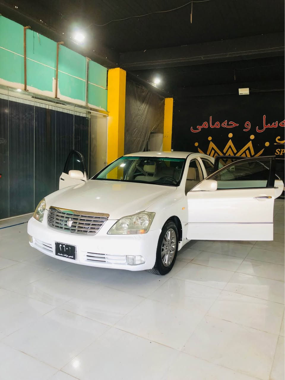 بسم الله الرحمن الرحیم 
شاهیەن موس موس✅
٢٠٠٥ گەورە بە گەورەی بێ دوکەل
ناوزەردی دو دوگمە 
دو پارچە بۆیاخ ی هەیە بێ داعمو لێ دراو 
تەبریدو گێڕو مەکینە بەشەرت 
کەڤەر و شەنسی و سەخف بە شەرت 
سەیارەکە زۆر جایز و پاکە
کۆدیی نیە سەیارەکە بێ کۆدە 
شۆێن سەید سادق 
٦٣ گەلاو مەجالیکی کەمی برایانە 
***********
ئەدمین🌸🌸 السليمانية, العراق
