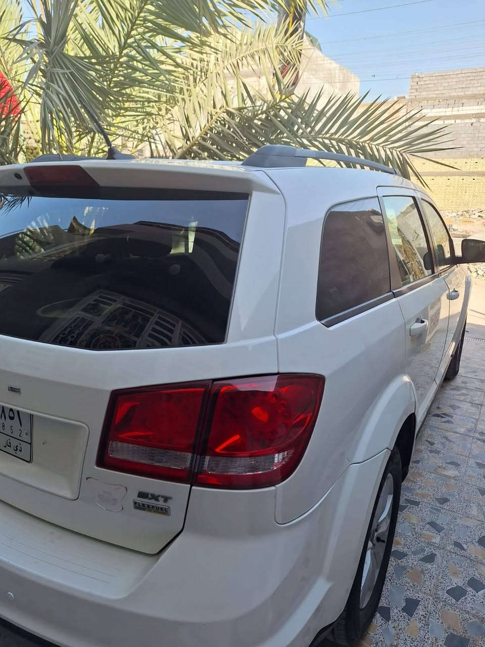 دوج جورني sxt ابيض موديل2015 
حادثها بسيط موضح بالصور
6 سلندر
بصمة ابواب
بصمة تشغيل
تحكم ستيرن جهتين
ويل كب كروم اصلي
مثبت سرعة
دبل كزوز
7 راكب
3 قطع تبريد
حساسات خلفية
 سنوية تنتهي 2029 
السعر 123 ورقة وبيها مجال بسيط
للأتصال عل الها‏تف ‪***********
