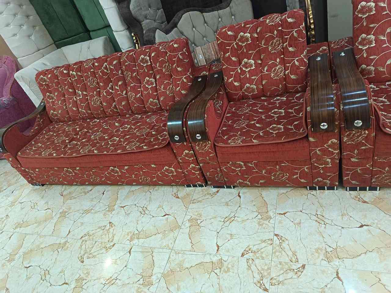 كنبة • لا تفاصيل