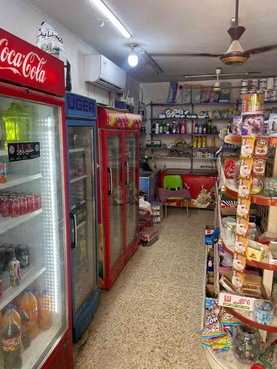 سلام عليكم 
تصفيه غراض للبيع بضاعه فقط 
العنوان بغداد الامين الثانيه 
الرقم ***********
