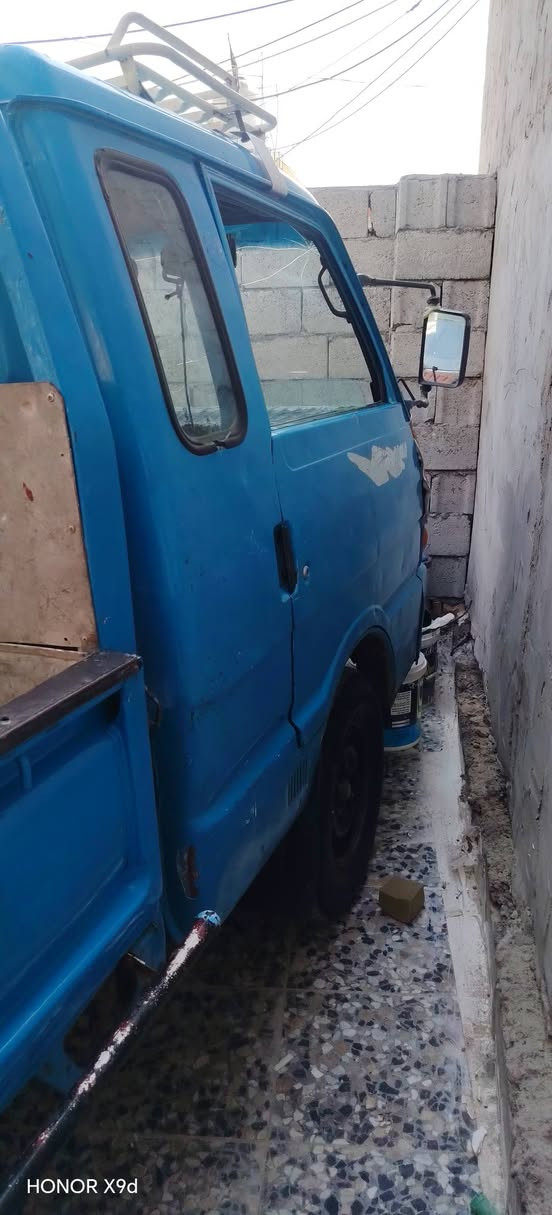 كية موديل ٩٦ للبيع رقم بغداد نكليزي باقي بس على ستلام بسمي بلادية بس بيهة شوية رشات لاكص ولاتبديل رقم صاحب سيارة *********** عنوان بغداد معامل حسينية

نص مكتوب في الصور:
- HONOR X9d