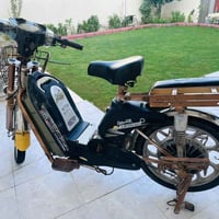 ماطور شحن • نظيف • الرمادي الجزيره