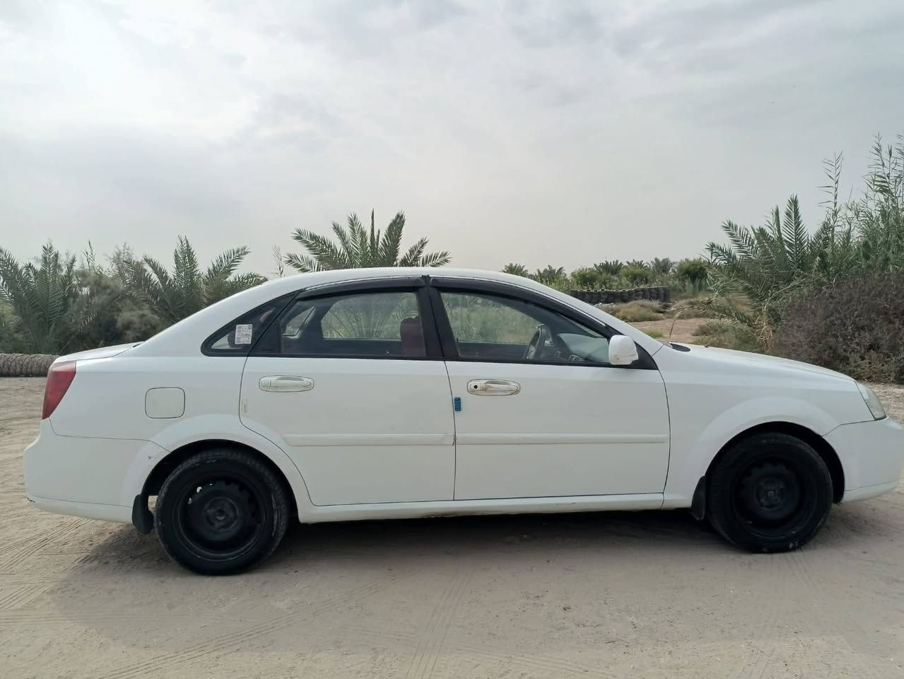 اوبتره ٢٠١٠ ذي قار 
جاهزه من تبريد وحداده 
والسعر ٦٣ وبيه مجال 
***********
