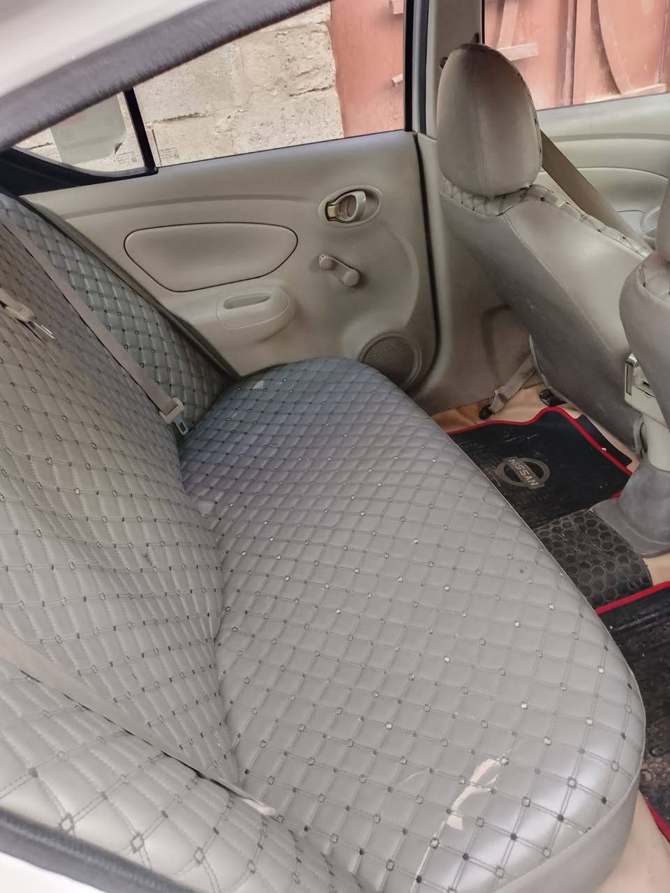 اسلام عليكم سياره نيسان سني  هندي بليته زركه سياره رقم بغداد  سوناره ملفق بل منشور  مكينه وكير مكفولات تبريد  ثلج  تخم  تاير جديد باتري جديد سبيره مانازل  سياره على وضع الشركه سعره 105وبيه مجال ***********
