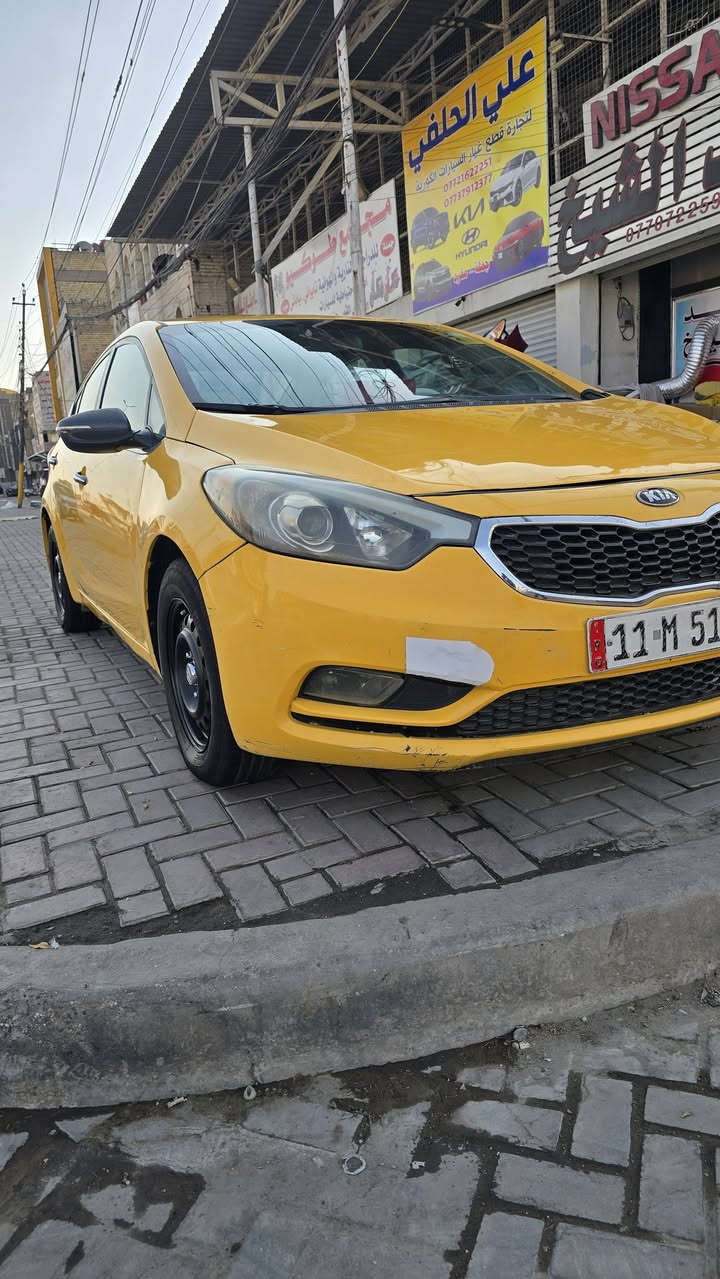 السلام عليكم السياره للبيع
موديل 2015 وارد امريكي حادثه قبق جنطه واشويه بلجاملغ بدون دواخل مكينه كير صدر امامي خلفي جديد اي استفسار اتصل على الرقم. مكلف بلنشر
***********
