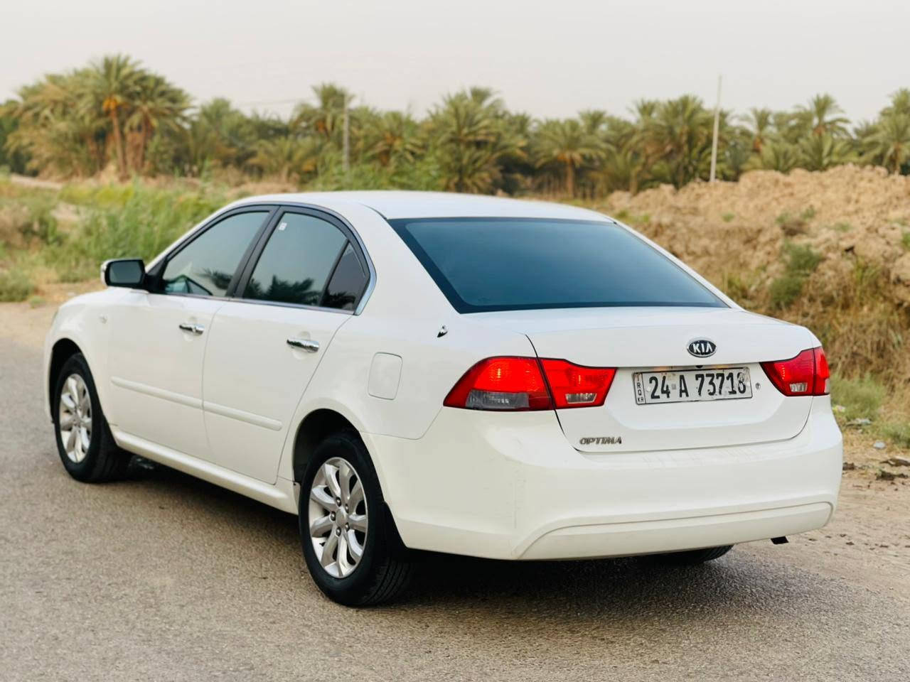 سلام عليكم اوبتمه للبيع موديل 2010 محرك 2000 تبريد شغال كير ومحرك وشاصي كفاله عامه  ؟؟ غير متواجد ع الفيس ***********
