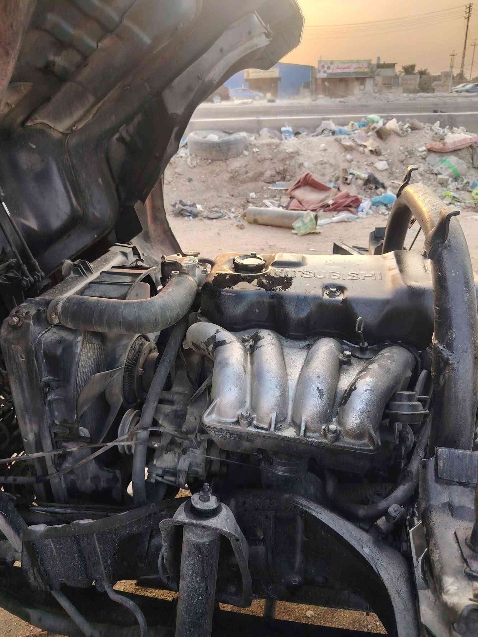 كنتر بزون قلاب فحل مكينه ٣٣ لا تنقص ولاتبخر سياره جاهزه للعمل شاصي مكفول رقم ذي قار تحويل مباشر مكاني ناصريه ***********  تخم تاير برجستون
