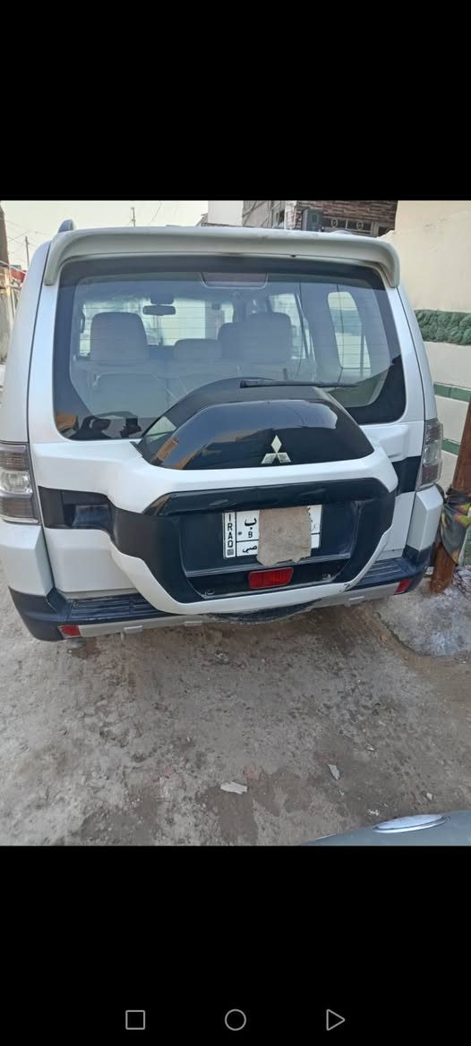 السلام عليكم للبيع باجيرو موديل ٢٠٠٨ محدثه ١٦ مقفوله من كلشي رقم بغداد مكان بابل للتواصل على الرقم ***********
