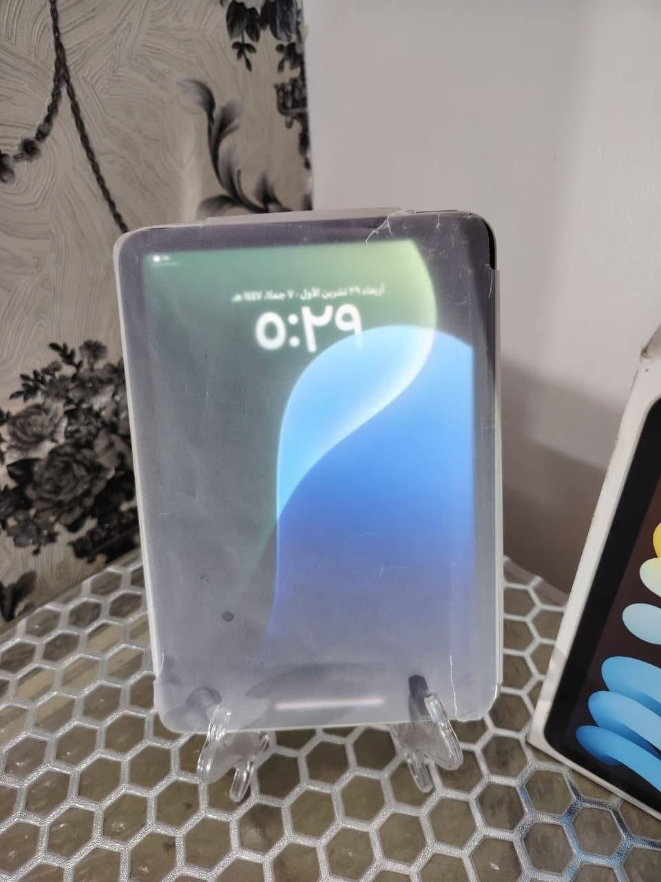 ايباد مني 6 للبيع ذاكره 64 بطارية فوك 90 و 92 نظيف كلش وكامل ملحقات شاحنه وباكيت وكفر سعر 350 وبي مجال مكاني اربيل توصيل موجود استفسار اكثر خاص او واتساب  ***********

