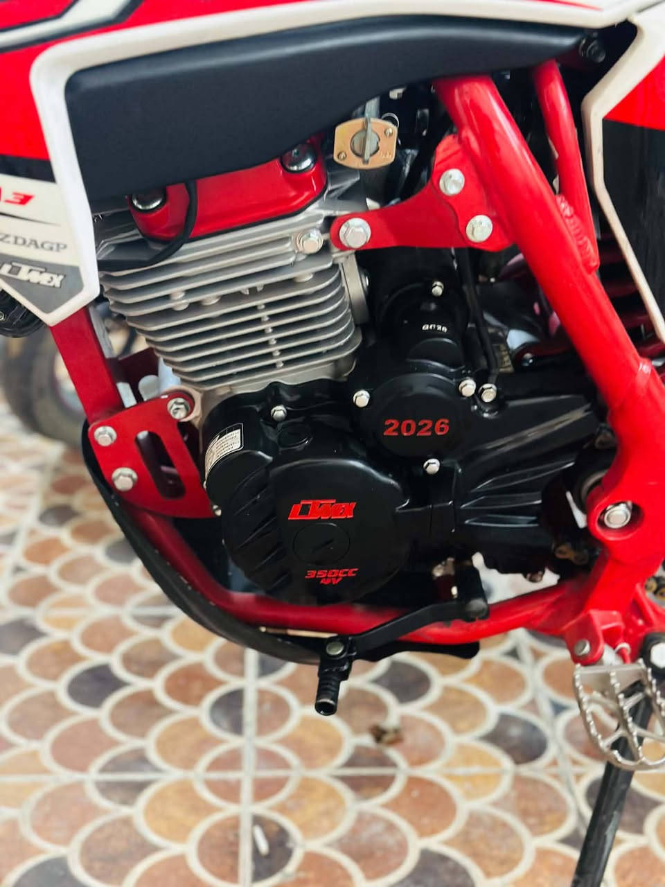 قفاز CRX • ٢٠٢٦ • ٣٥٠